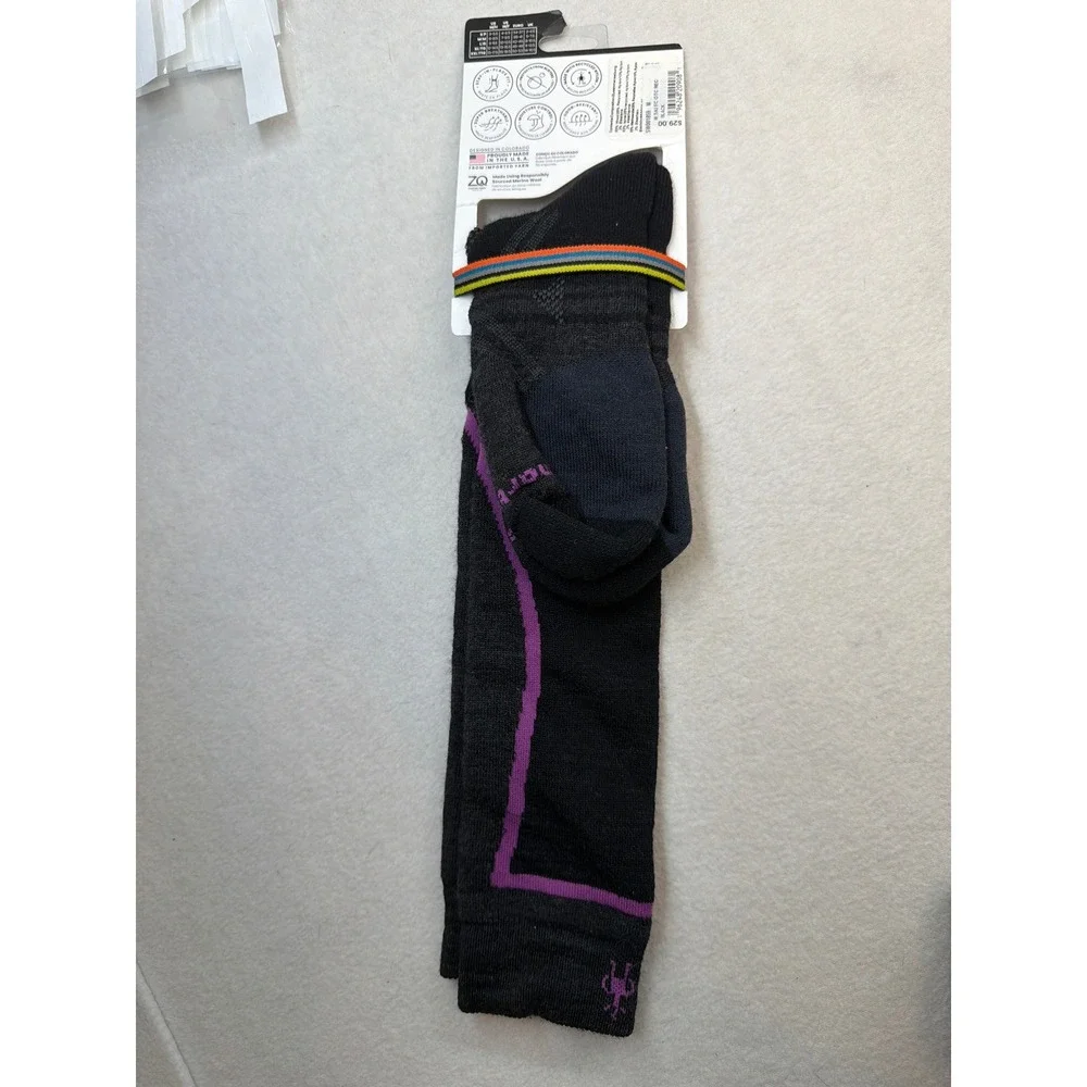 Smartwool Women's Ski Full Cushion Over The Calf Socks Merino Medium NWT